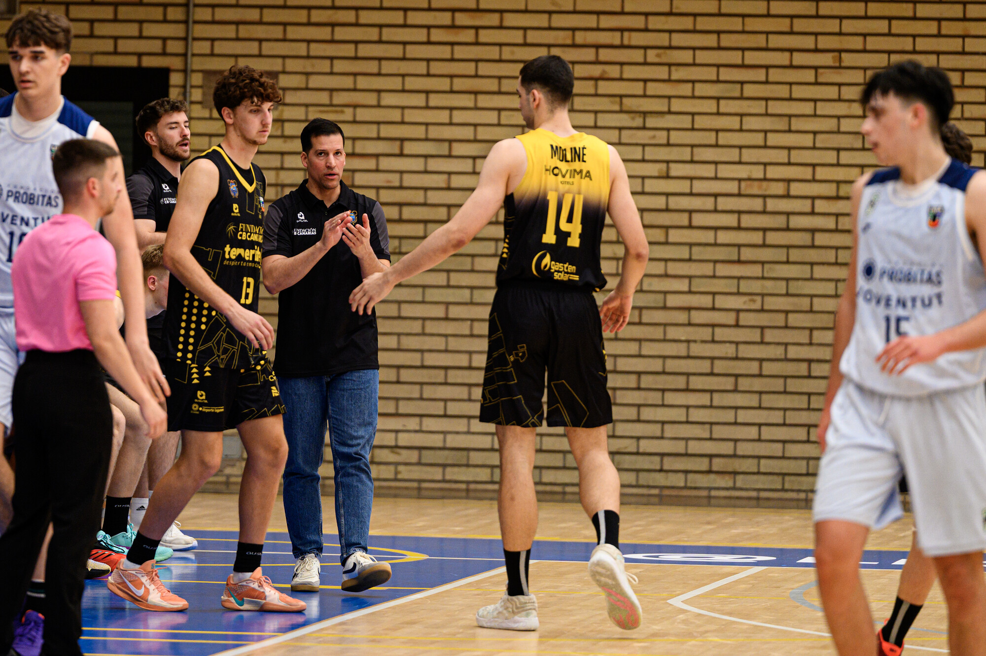 Ir a la noticia Sólido triunfo del U22 ante el Joventut