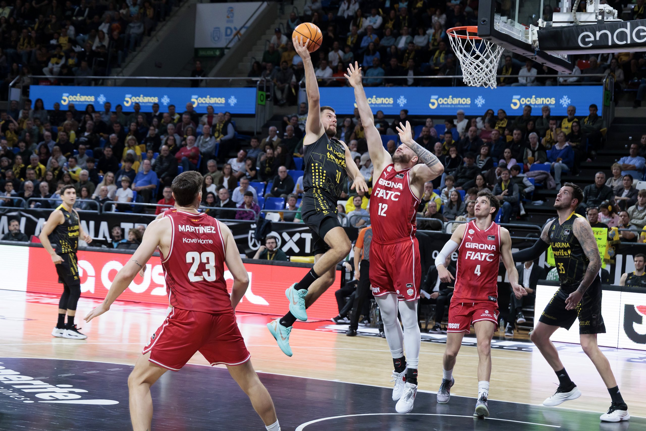 Ir a la noticia Victoria muy trabajada