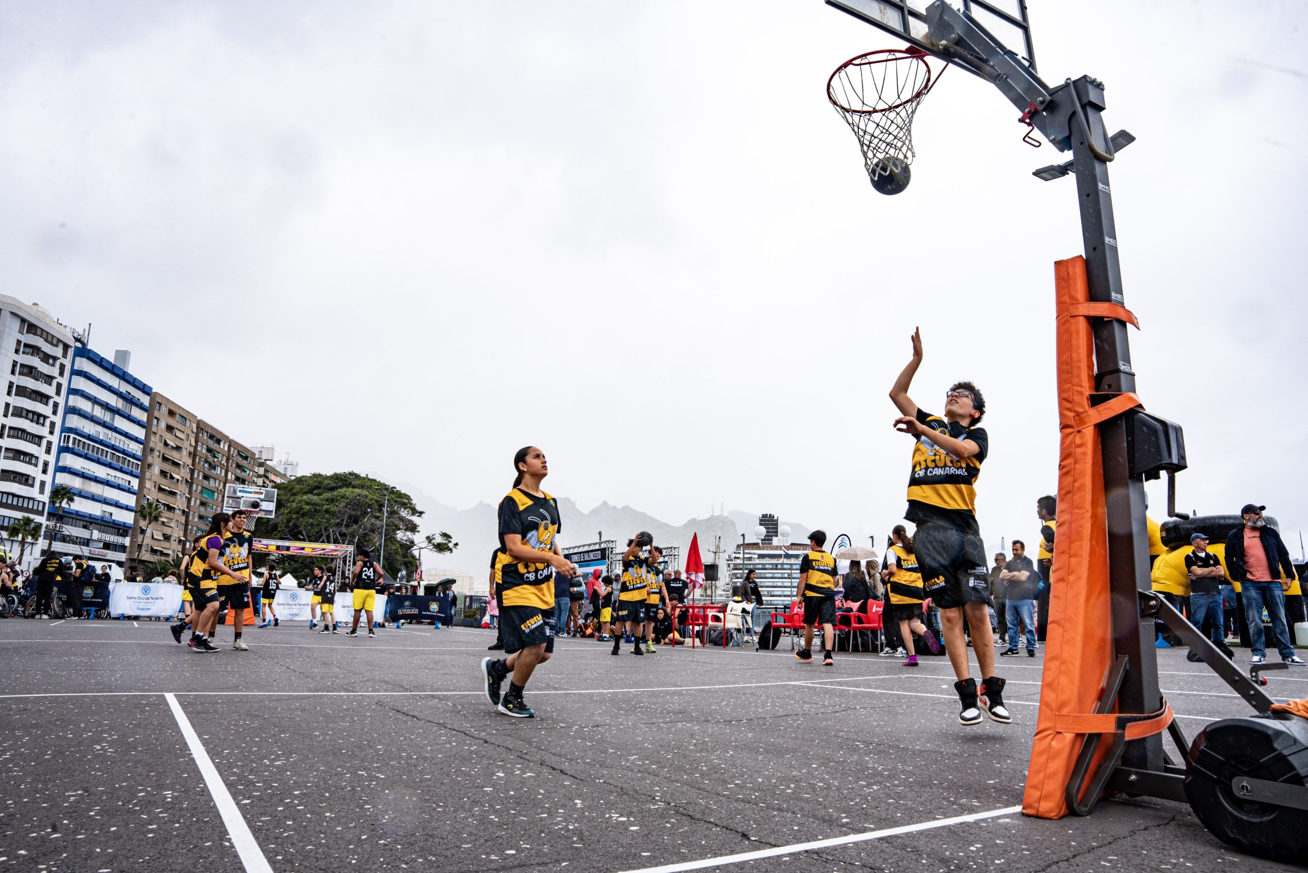 Noticia Éxito de convocatoria y organización del Torneo Puertos de Tenerife