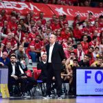 La Laguna Tenerife cede en el último cuarto (13)