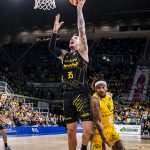 Derrota en el derbi (7)