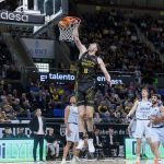 Derrota cruel en la prórroga (4)