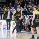 Derrota cruel en la prórroga (8)