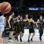 Derrota cruel en la prórroga (14)