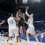 La Laguna Tenerife 'asalta' el Movistar Arena en una noche histórica (4)