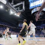 La Laguna Tenerife 'asalta' el Movistar Arena en una noche histórica (16)