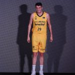 Un evento especial para desvelar dos equipaciones únicas (2)