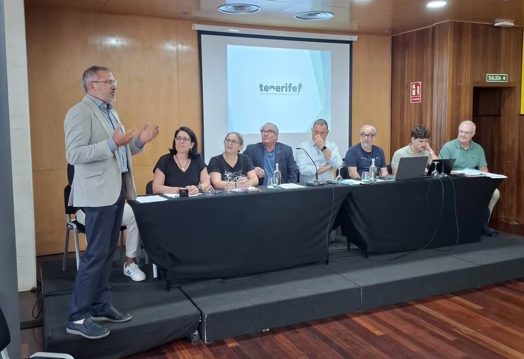 Noticia El ex presidente aurinegro, Félix Hernández, homenajeado por la FIBT