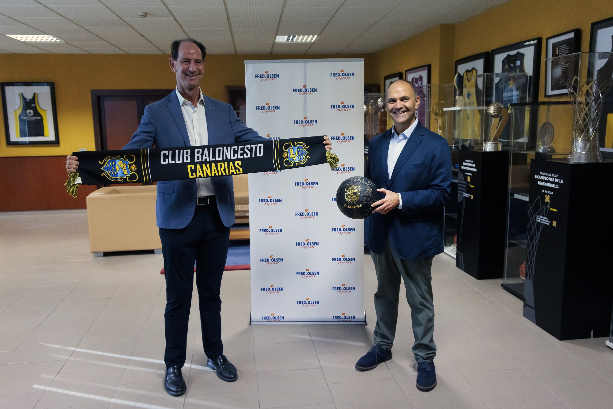 Fred.Olsen Express, nuevo patrocinador de La Laguna Tenerife.