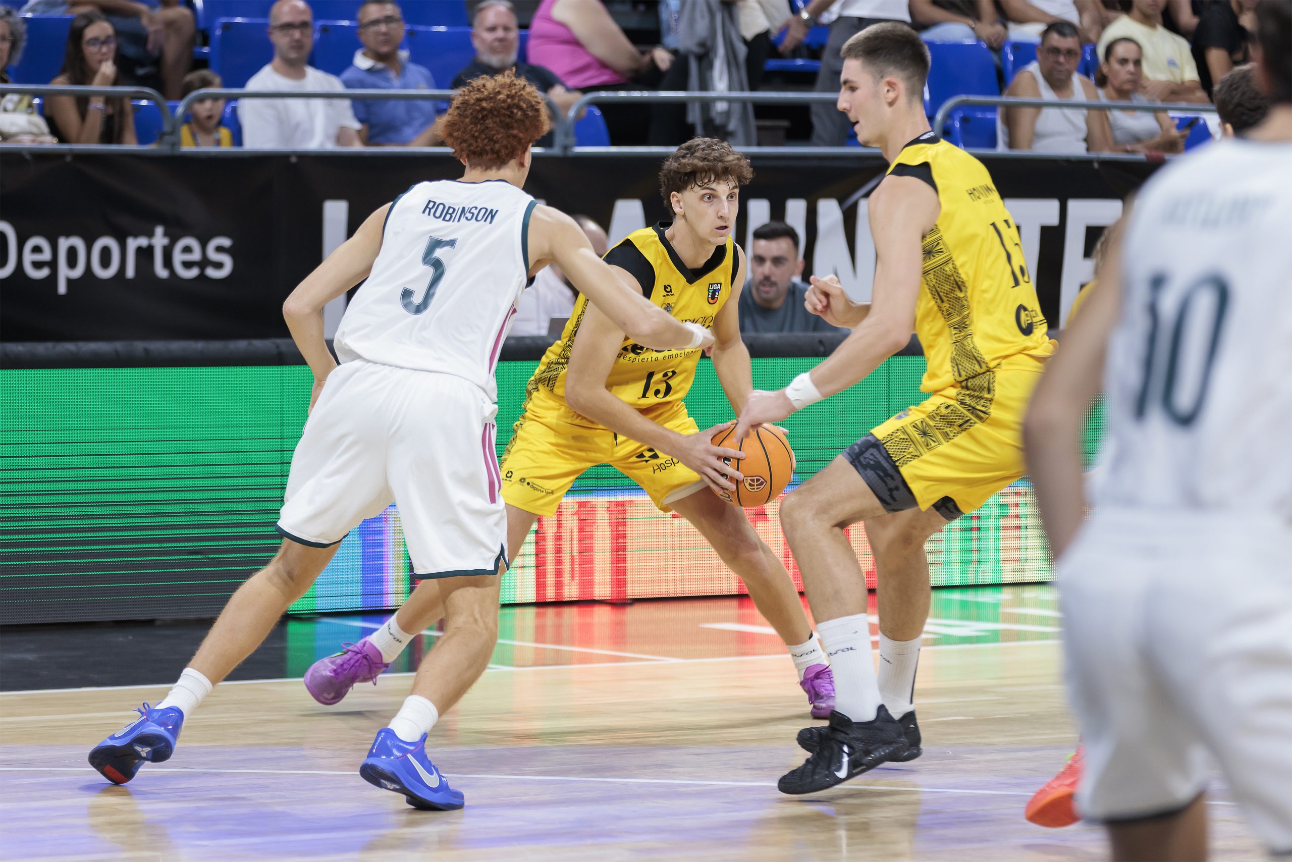 El filial busca su primer triunfo ante un peligroso Girona
