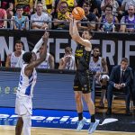 La Laguna Tenerife 'tumba' al líder Baskonia con un gran último cuarto (3)