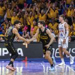 La Laguna Tenerife 'tumba' al líder Baskonia con un gran último cuarto (6)