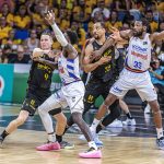 La Laguna Tenerife 'tumba' al líder Baskonia con un gran último cuarto (11)