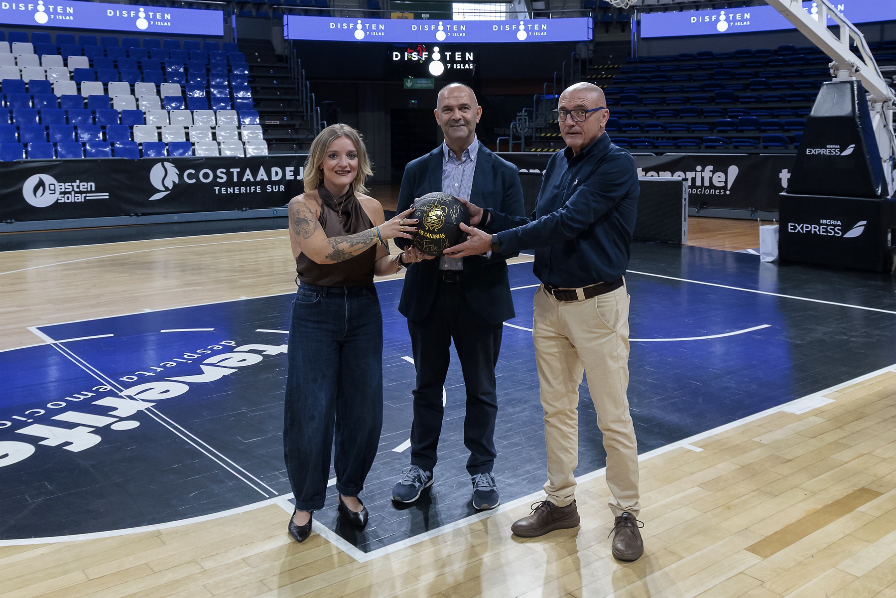 Disfoten 7 Islas renueva su compromiso con La Laguna Tenerife.