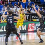 Coraje y defensa para sumar la primera (7)