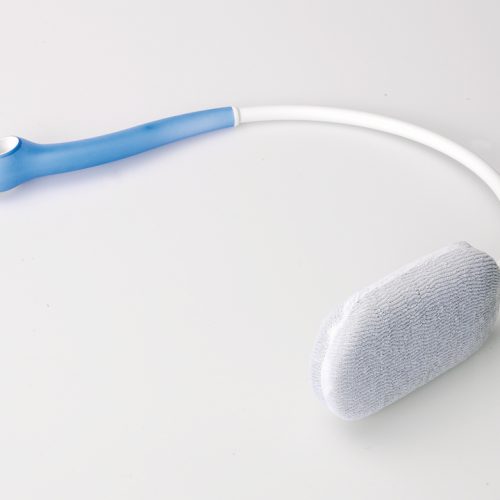 Esponja de mango largo curvado