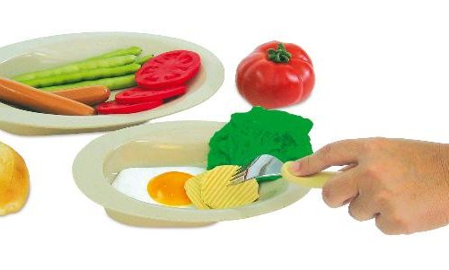 Plato con reborde para que no se caiga la comida