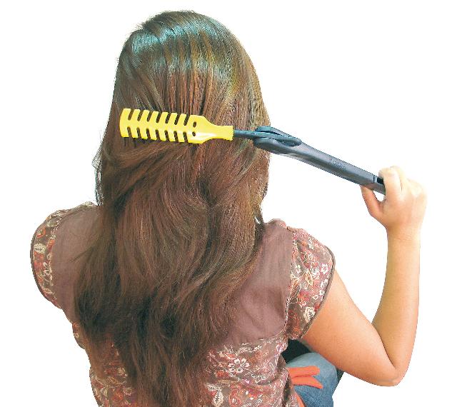 Cepillo que permite grados de angulación