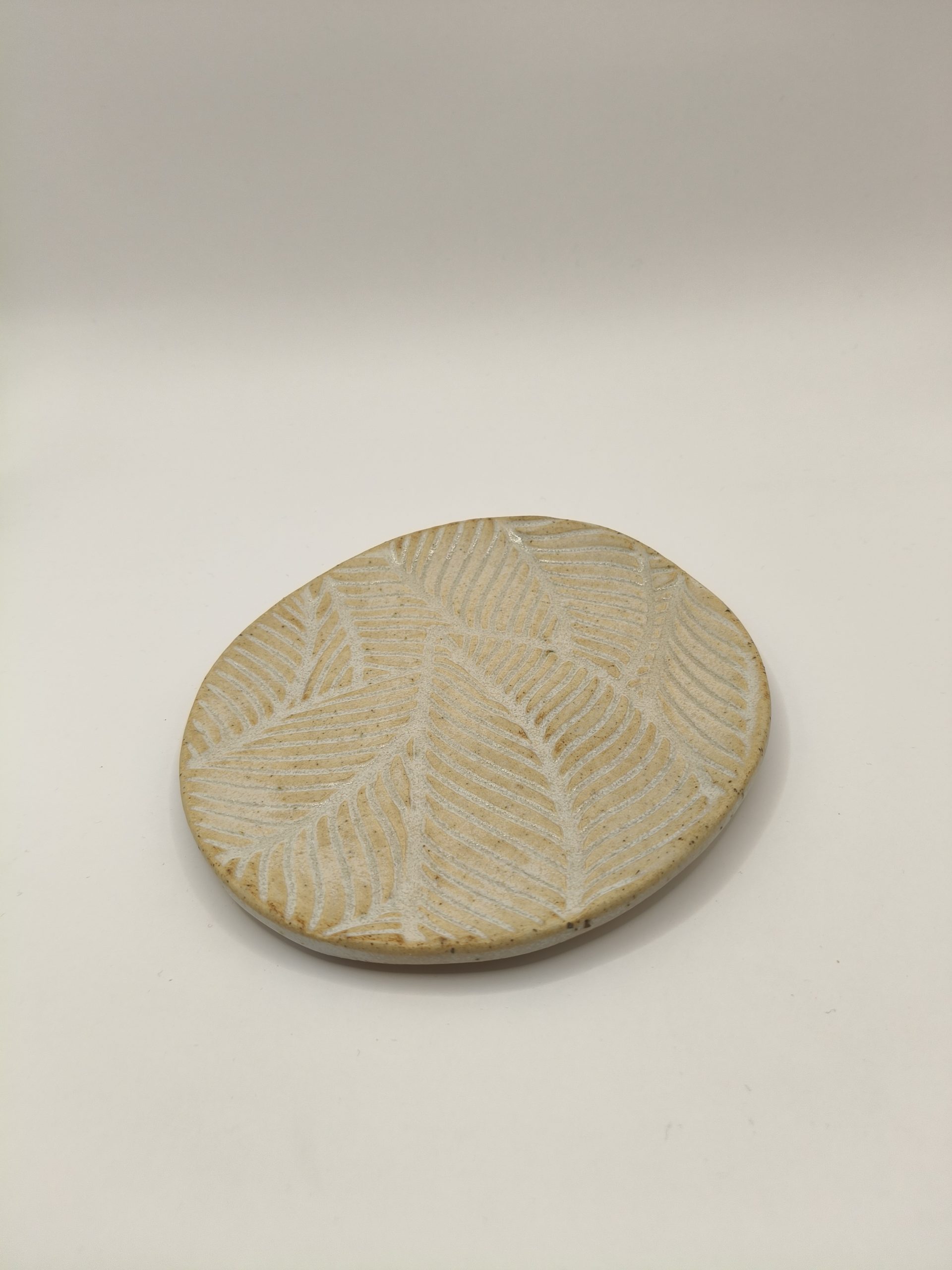 Imagen por defecto para Plato - RELIEVE PALM - Crema - 