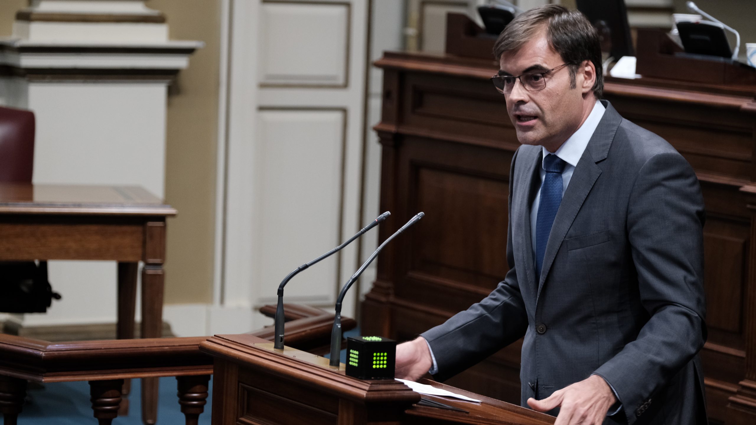 Imagen FernandoEnseC3B1at-scaled-1.jpg