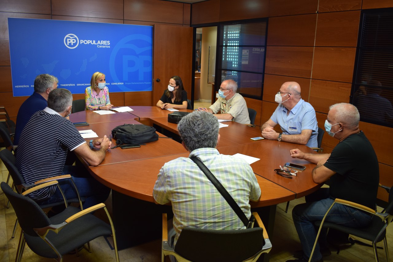 Imagen Reunion-Sindicatos-Mesa-Sectorial-EducaciC3B3n.jpg