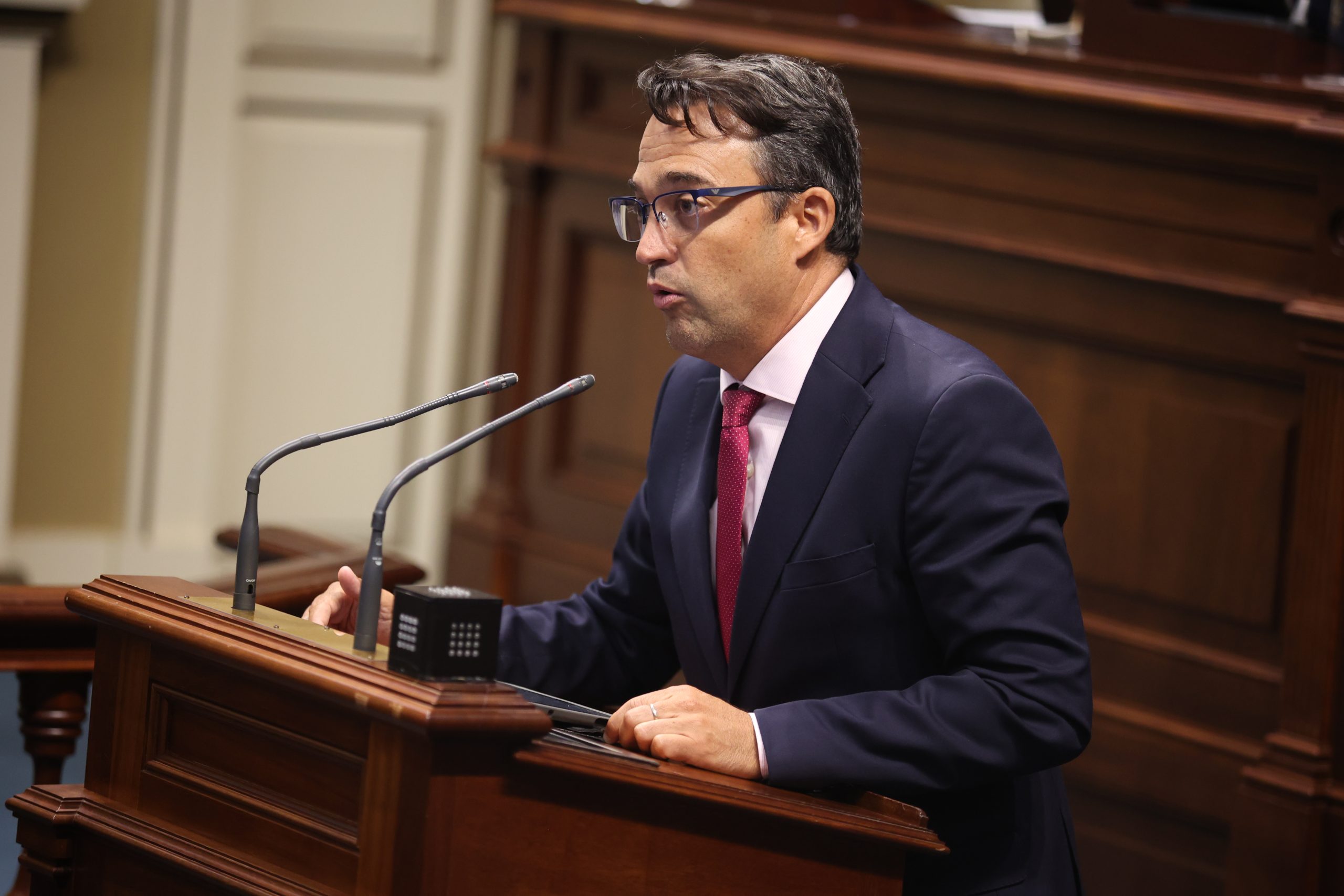 Imagen Garcia-Casanas-PNL-cupo-catalan-scaled-1-3.jpg
