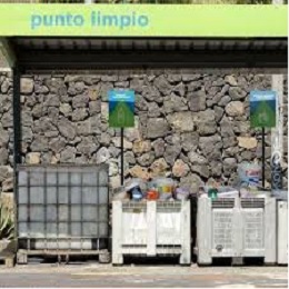 Foto de contenedores de reciclaje