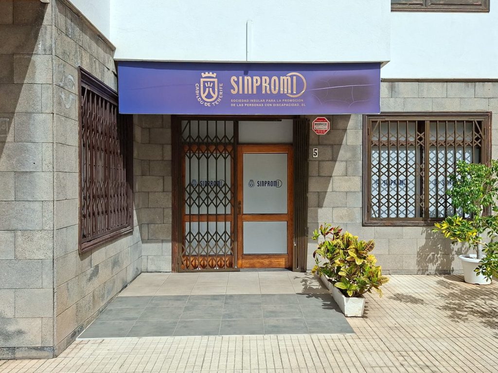 Acceso oficina Sinpromi Puerto de la Cruz