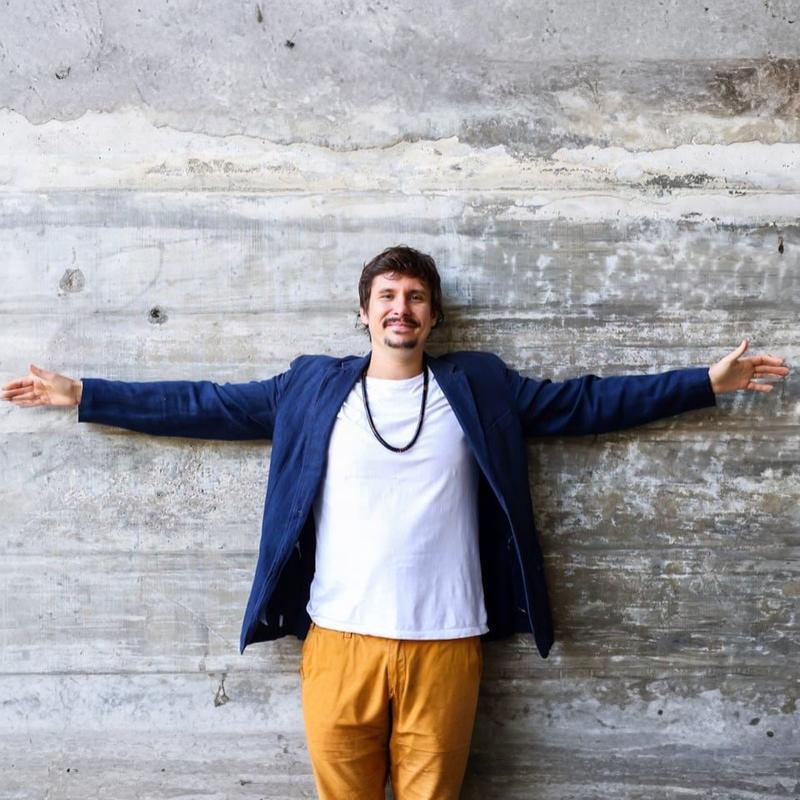 Imagen AntonioGuerra.jpg